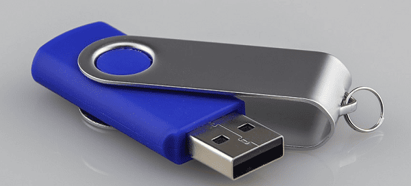 plug-the-usb-drive