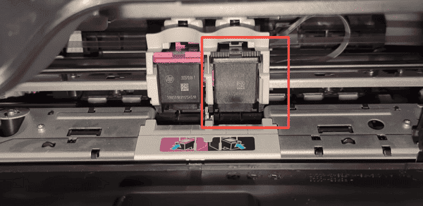 remove-black-ink-cartridge