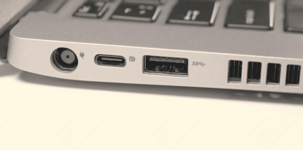 plug-all-cables